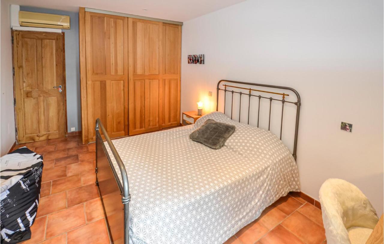 3 Bedroom Awesome Home In Chateuneuf De Gadagne Châteauneuf-de-Gadagne Dış mekan fotoğraf