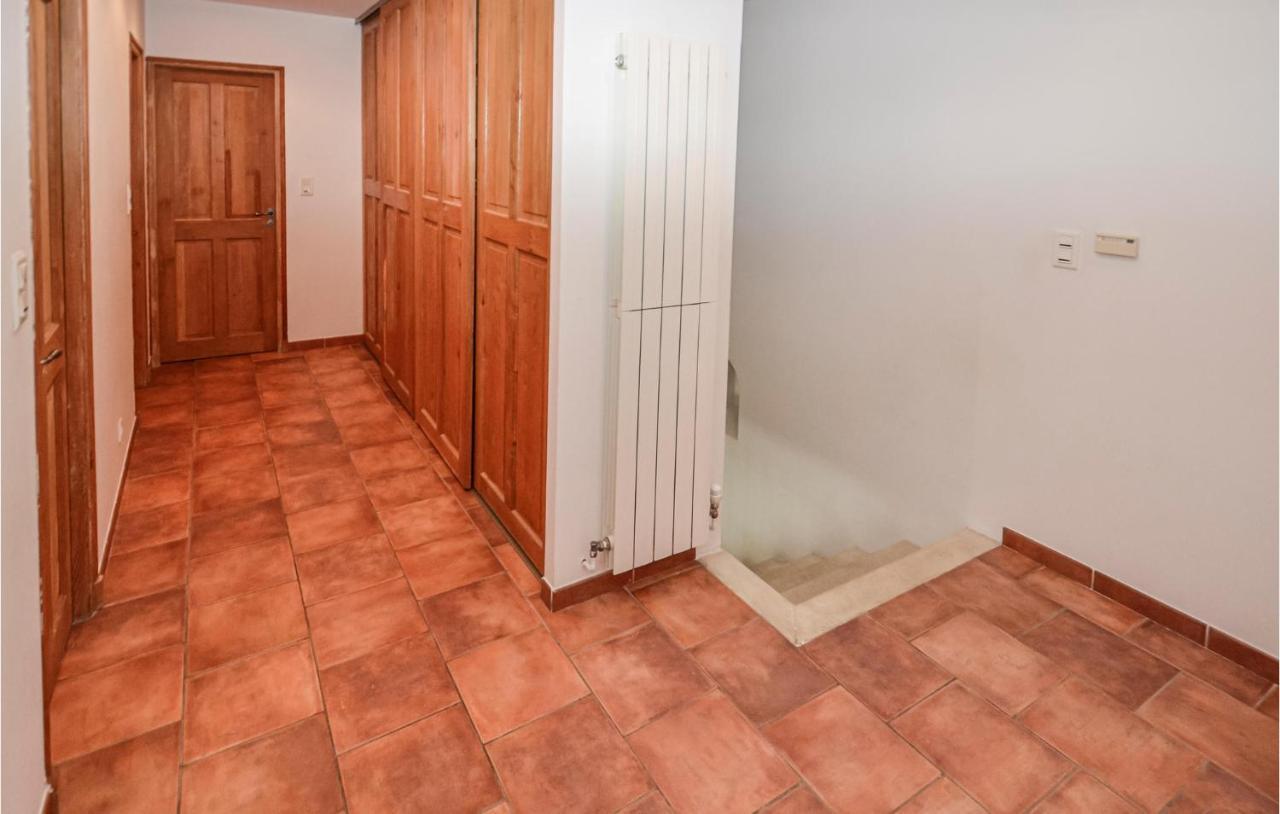 3 Bedroom Awesome Home In Chateuneuf De Gadagne Châteauneuf-de-Gadagne Dış mekan fotoğraf